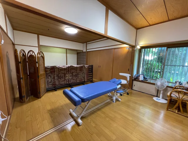腰痛村カイロプラクティック整体