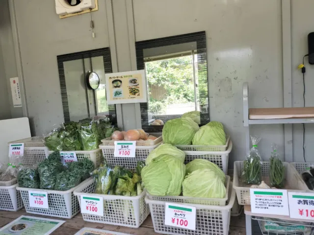 坂東ぷち農園 直売所