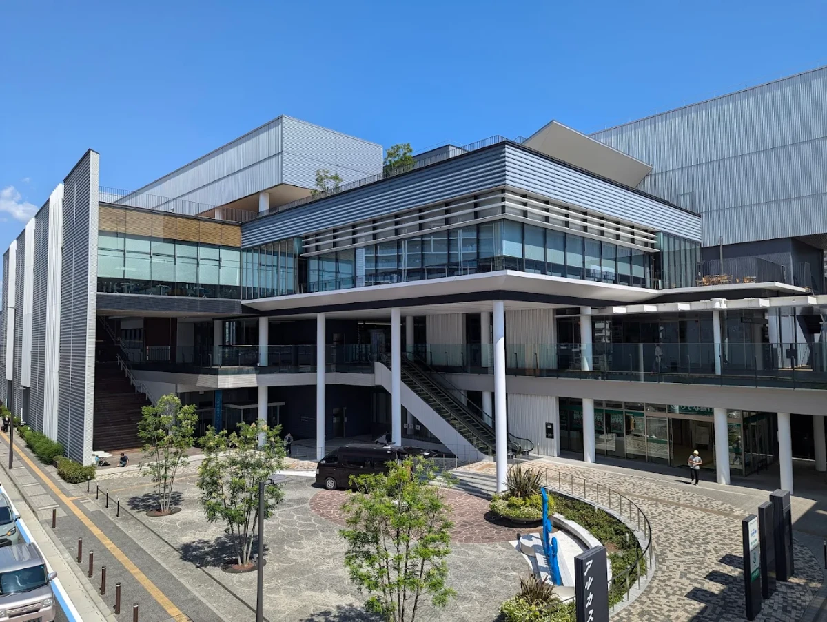 土浦市立図書館(アルカス土浦)