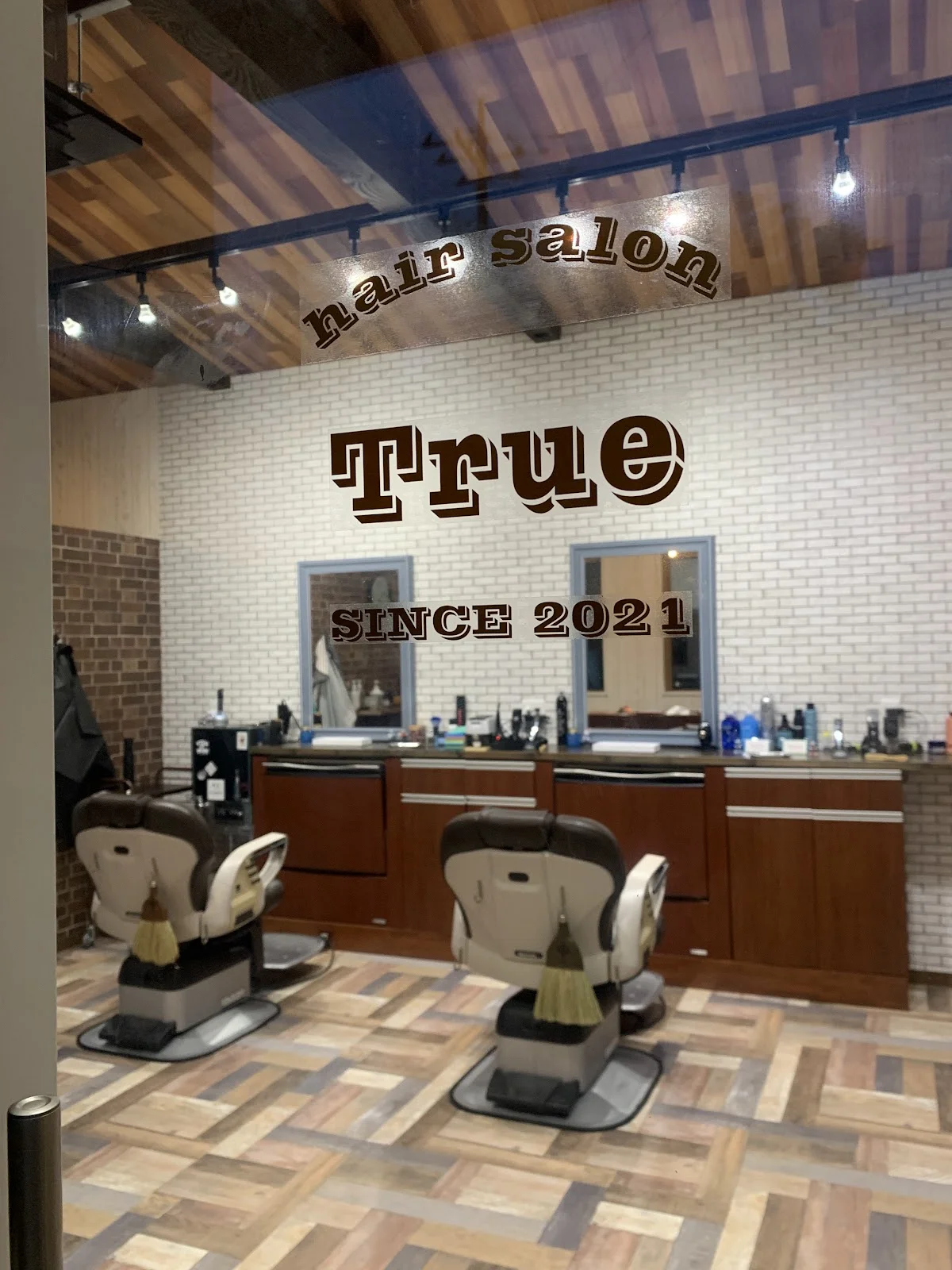 hair salon True - 画像2