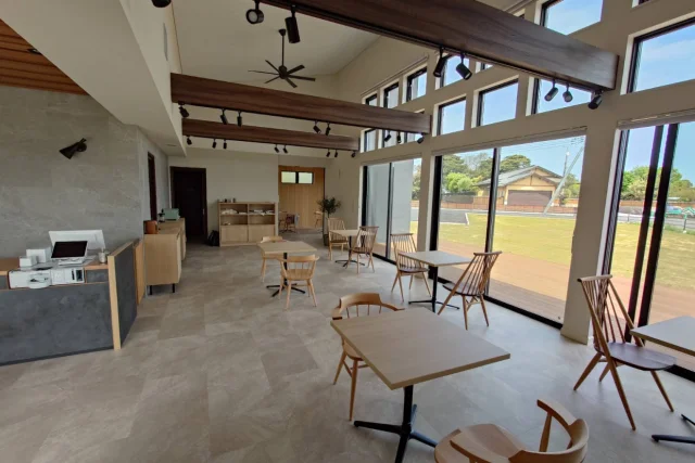 Bakery & Cafe SOLA - 3