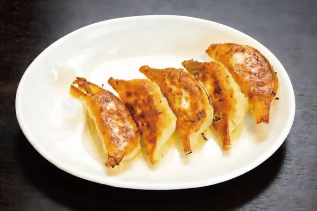 手作りの餃子