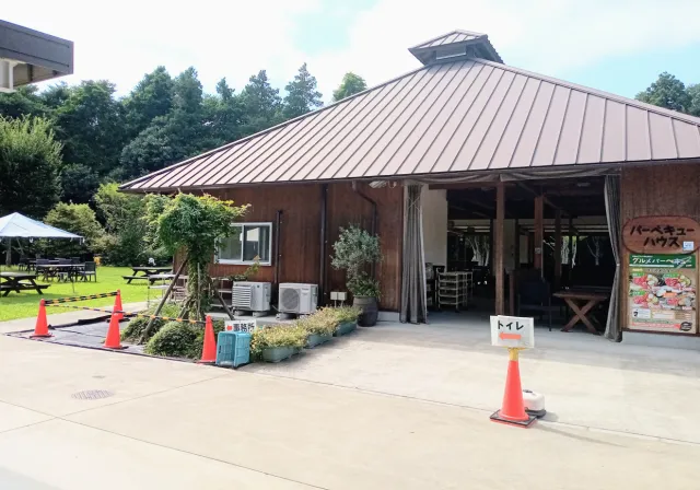 ポケットファームどきどきつくば牛久店 バーベキュー施設